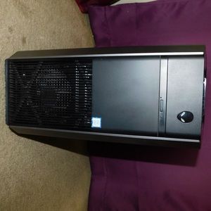 Alienware tower barley used perfect condition